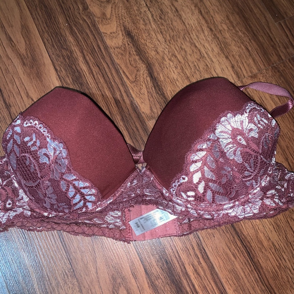 bras - Picture 7 of 8
